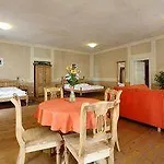 Zámecká - Castle Apart-hotel
