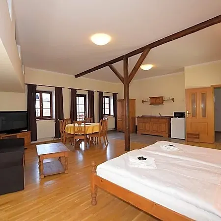 Zamecka Apartma - Castle 3*