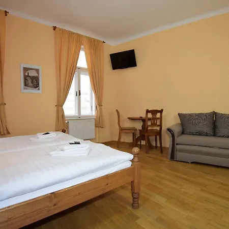 Zamecka Apartma - Castle 3*