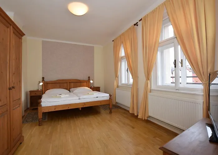 Zamecka Apartma - Castle 3*
