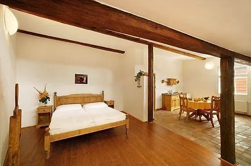 Aparthotel Zamecka Apartma - Castle 3*